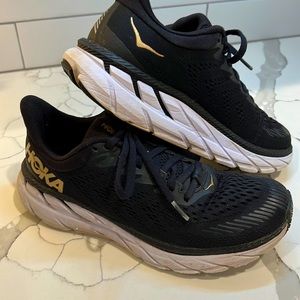 HOKA One One Clifton 7 running shoes women’s 6.5 M